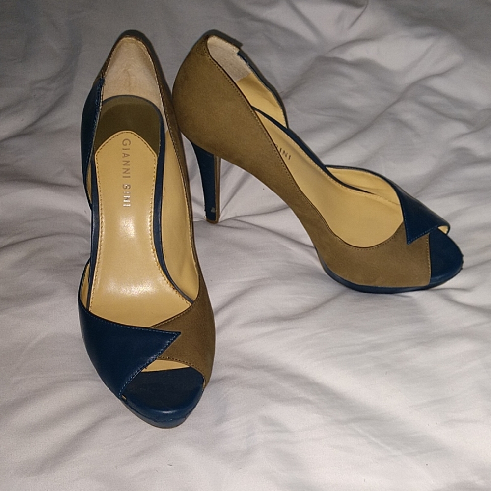 High heels - Picture 3 of 8